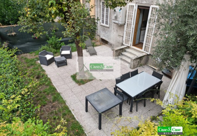 Adze DE ANGELI Quadrilocale RISTRUTTURATO con giardino Adze DE ANGELI Quadrilocale RISTRUTTURATO con giardino